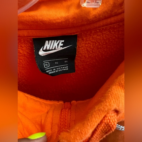 💥SOLD💥 Orange Men’s NIKE Sweatsuit - Picture 2 of 7